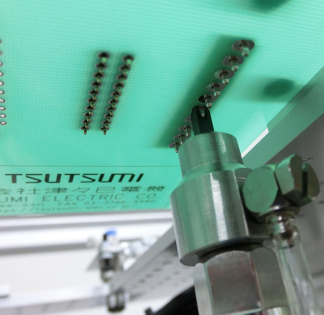 下供給フラックス塗布ユニット「ＭＯＮＢＩＴ-ＢＳ」の写真